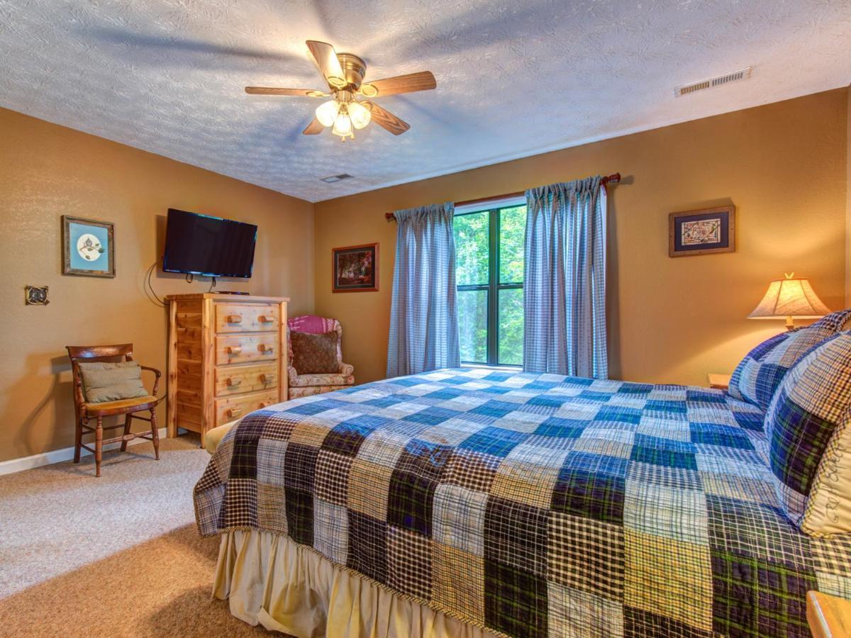 Great Expectations, 3 Bedrooms, Fireplace, Pool Table, Hot Tub, Sleeps 10 Gatlinburg Εξωτερικό φωτογραφία