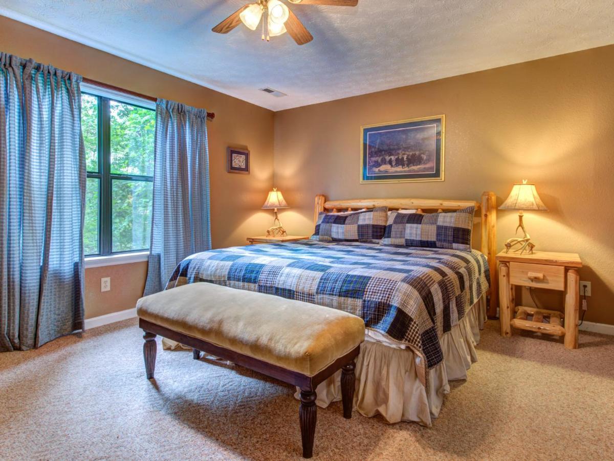 Great Expectations, 3 Bedrooms, Fireplace, Pool Table, Hot Tub, Sleeps 10 Gatlinburg Εξωτερικό φωτογραφία
