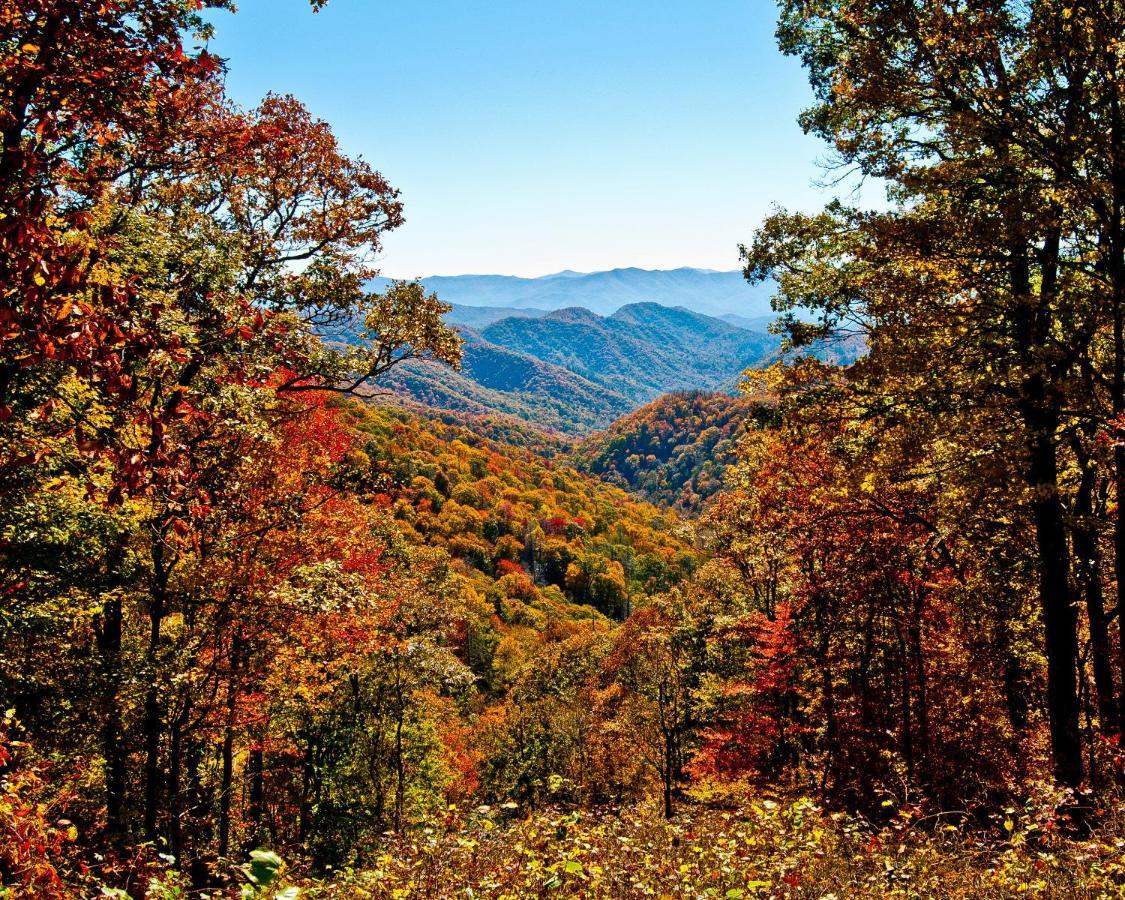 Great Expectations, 3 Bedrooms, Fireplace, Pool Table, Hot Tub, Sleeps 10 Gatlinburg Εξωτερικό φωτογραφία